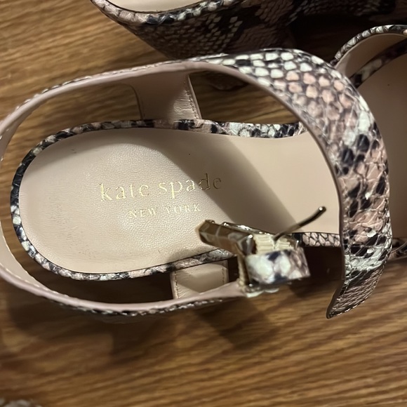 Kate spade snake skin block heel size 6.5 - Picture 5 of 5